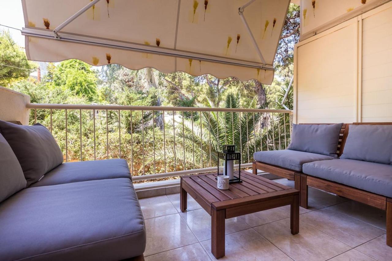 אתונה Elegant Apartment W Great Balcony In Vouliagmeni מראה חיצוני תמונה